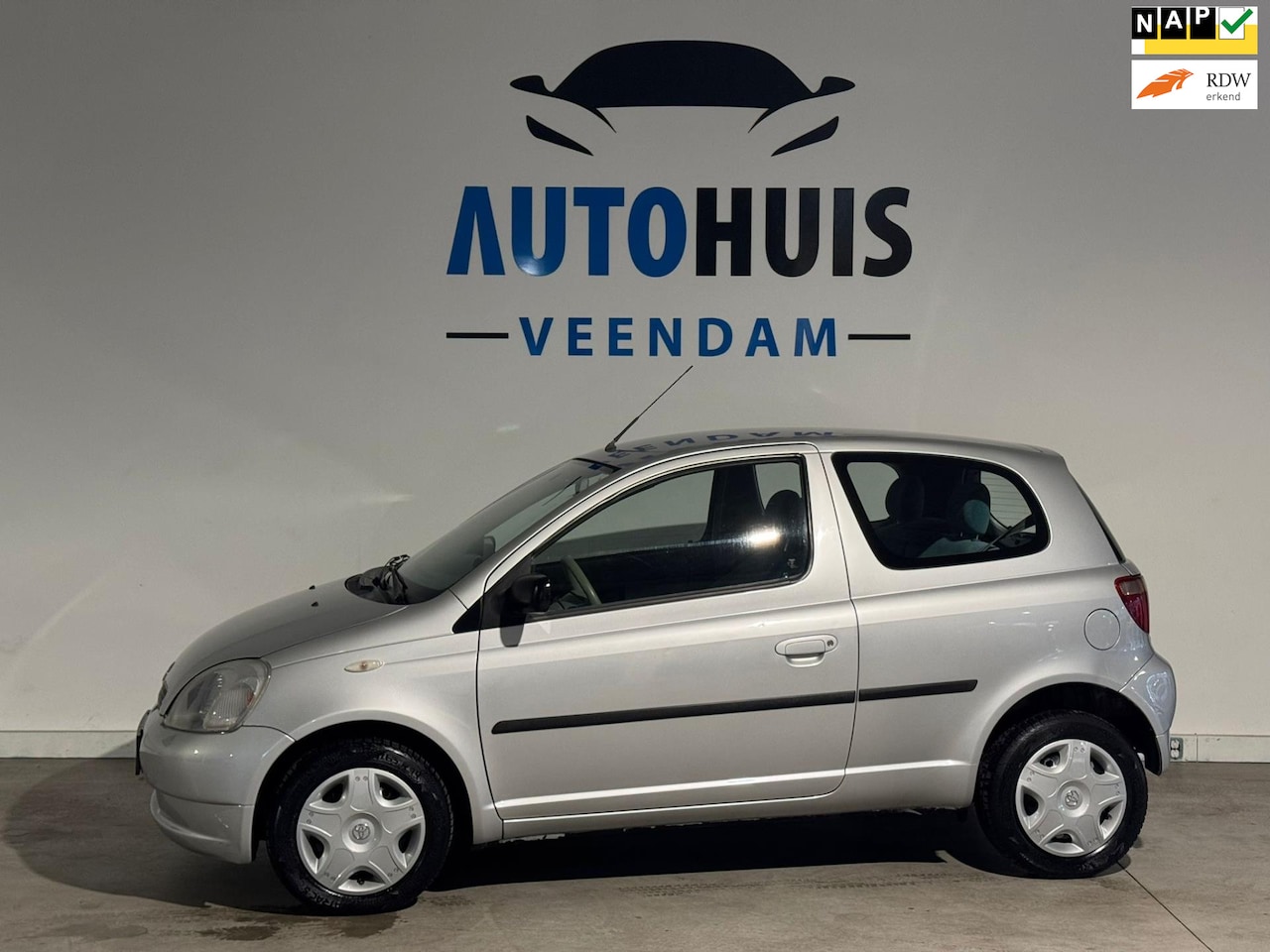 Toyota Yaris - 1.3-16V VVT-i Sol Automaat 84.511 KM NAP! - AutoWereld.nl