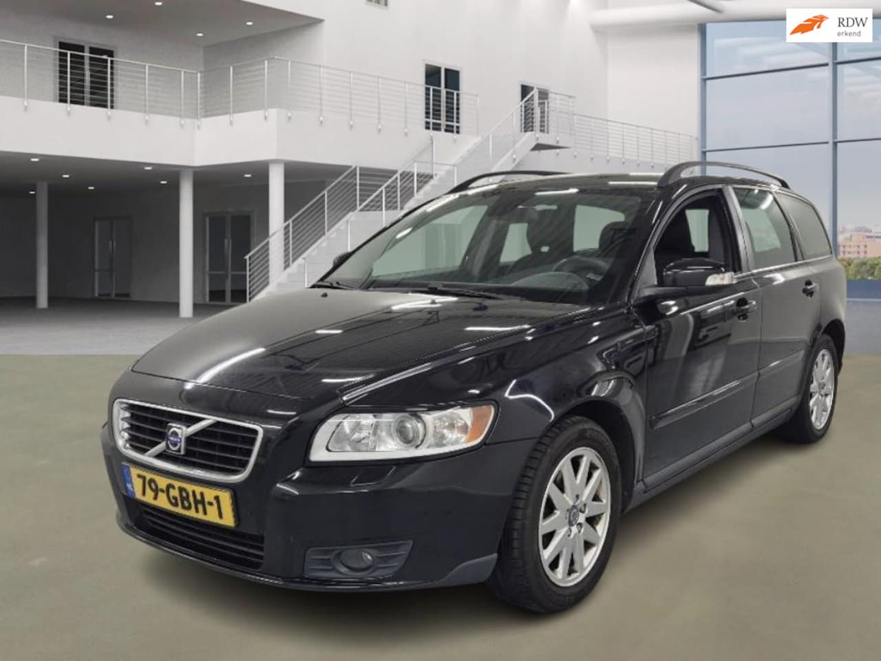 Volvo V50 - 1.8 Edition AIRCO CRUISE LEDER TREKHAAK 2 X SLEUTELS - AutoWereld.nl