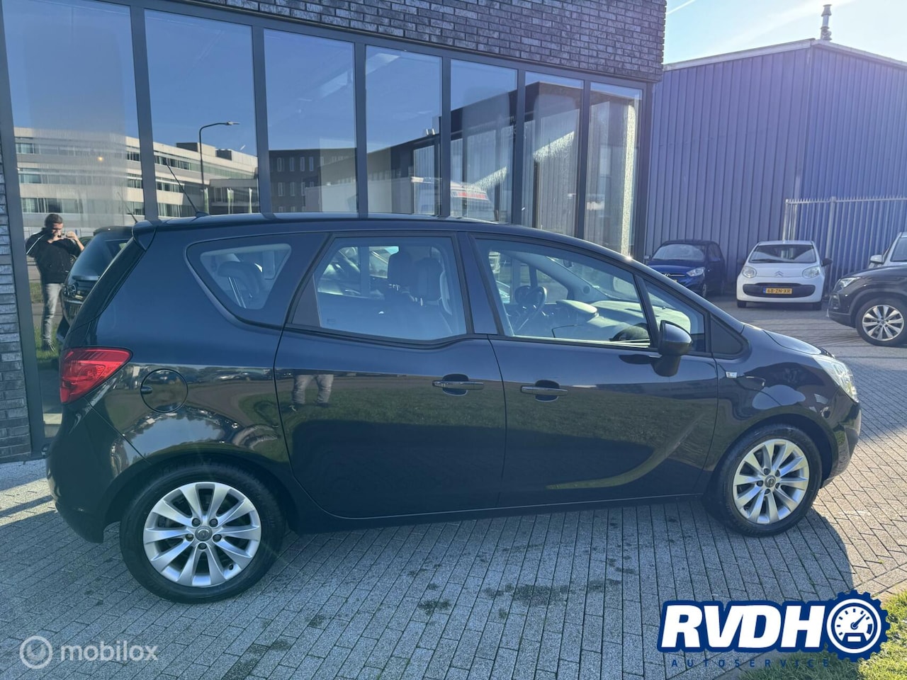 Opel Meriva - 1.4 Turbo Anniversary Edition 1.4 Turbo Anniversary Edition - AutoWereld.nl