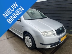 Skoda Fabia Combi - 1.4 Comfort 119.000KM NAP/TREKHAAK/APK/SERVICE ONDERHOUD