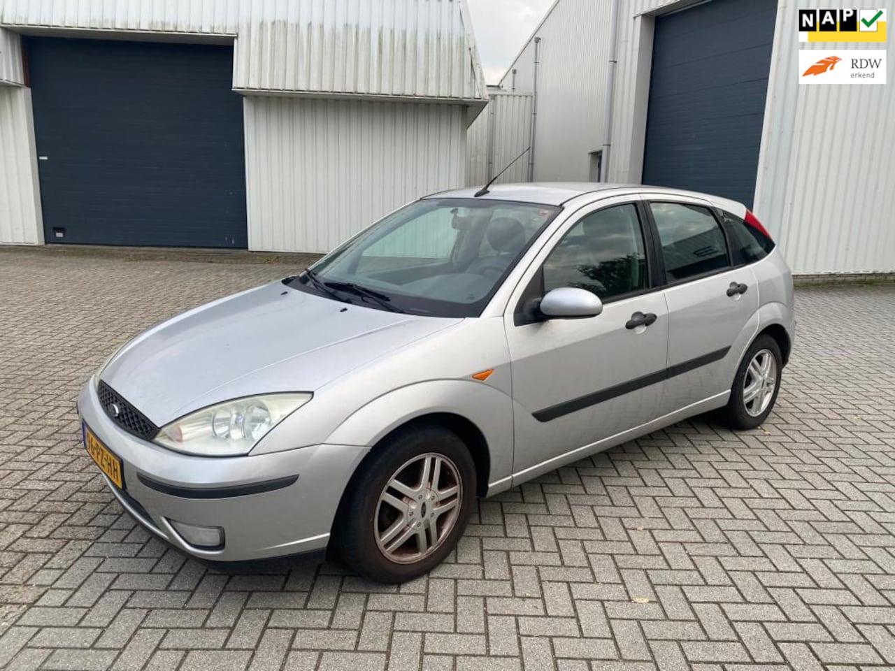 Ford Focus - 1.6-16V Futura / 1E EIGENAAR / CLIMA LM VELGEN - AutoWereld.nl