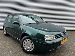 Volkswagen Golf - 1.6 Trendline|Airco|Weinig km|Goed onderhouden|