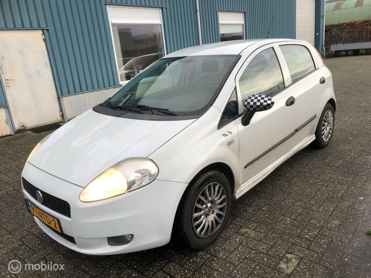 Fiat Grande Punto - 1.3 M-Jet Actual 1.3 M-Jet Actual - AutoWereld.nl