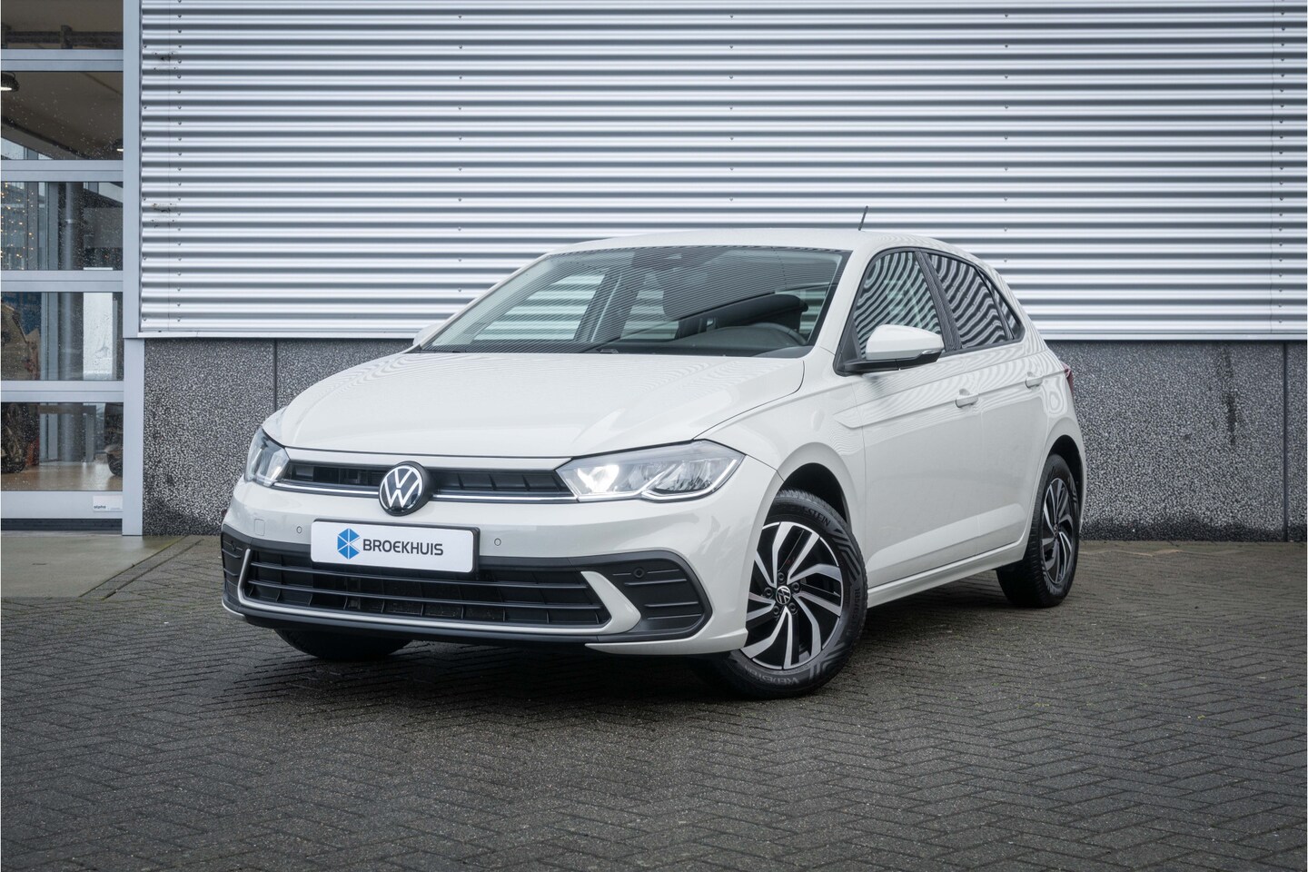 Volkswagen Polo - 1.0 TSI Life Business | Camera | Stoelverwarming | Clima |PDC v+a | - AutoWereld.nl