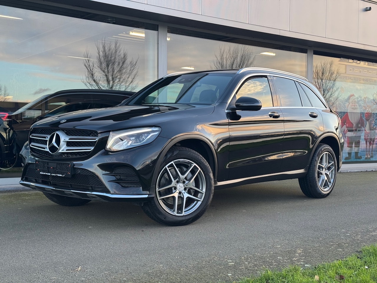 Mercedes-Benz GLC-klasse - 250 4MATIC AMG automaat , elektrische trekhaak , achteruitrijcamera - AutoWereld.nl