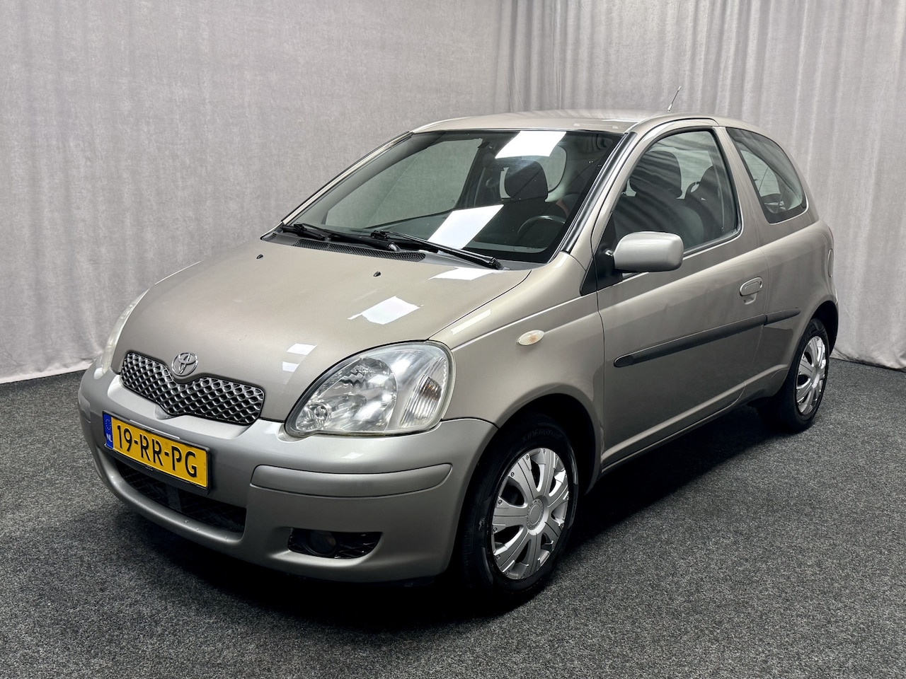 Toyota Yaris - 1.0 VVT-i S-Line MMT Automaat - AutoWereld.nl