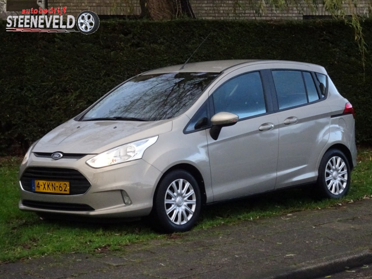 Ford B-Max - 1.0 100PK Style met Navigati en WinterPack - AutoWereld.nl