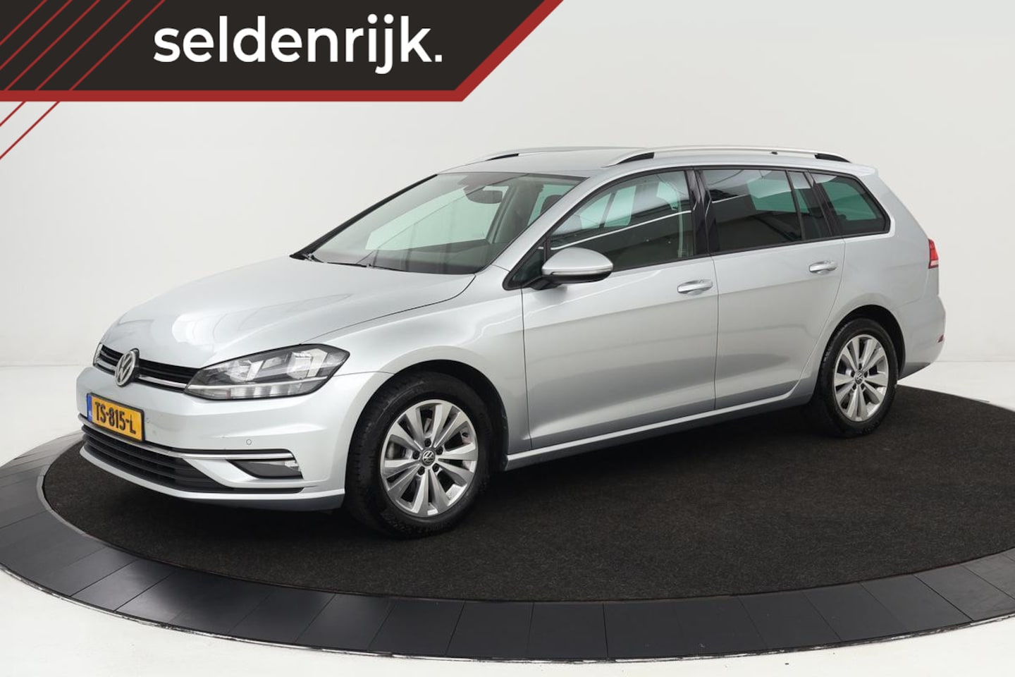 Volkswagen Golf Variant - 1.0 TSI Comfortline | Trekhaak | Stoelverwarming | Adaptive cruise | Carplay | Massage | N - AutoWereld.nl