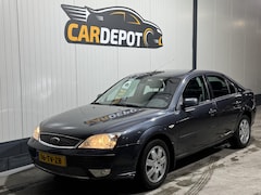 Ford Mondeo - 1.8-16V Platinum