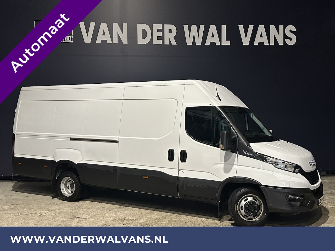 Iveco Daily - 35C16V 156pk L3H2 L4H2 Automaat Dubbel lucht 3500kg Trekvermogen Euro6 Airco | Bijrijdersb - AutoWereld.nl