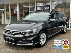 Volkswagen Passat - 1.4 TSI PHEV GTE Full Led, Digidash, 360 Camera, LM