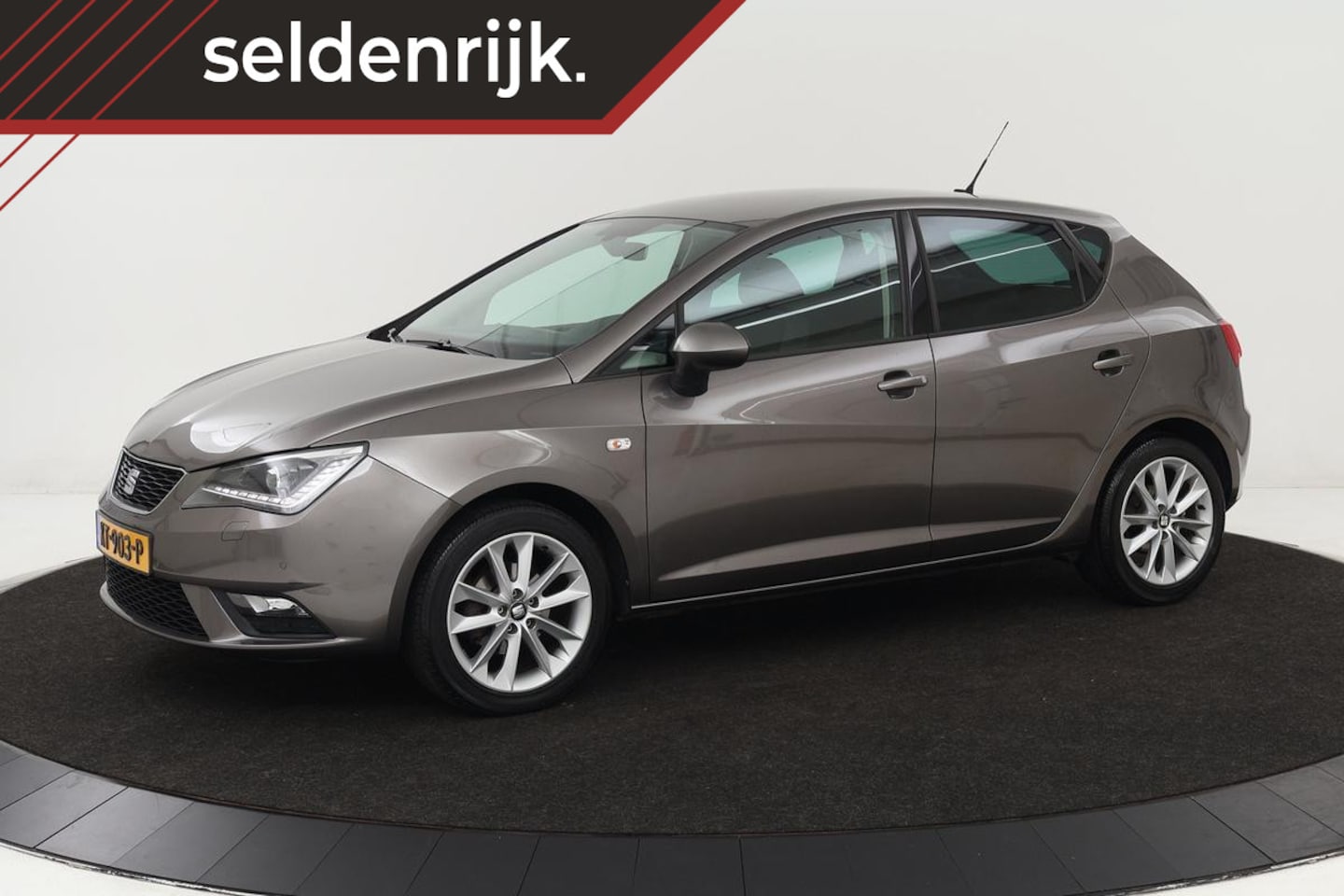 Seat Ibiza - 1.4 TDI Style Connect | Stoelverwarming | Xenon | Carplay | Navigatie | Climate control | - AutoWereld.nl