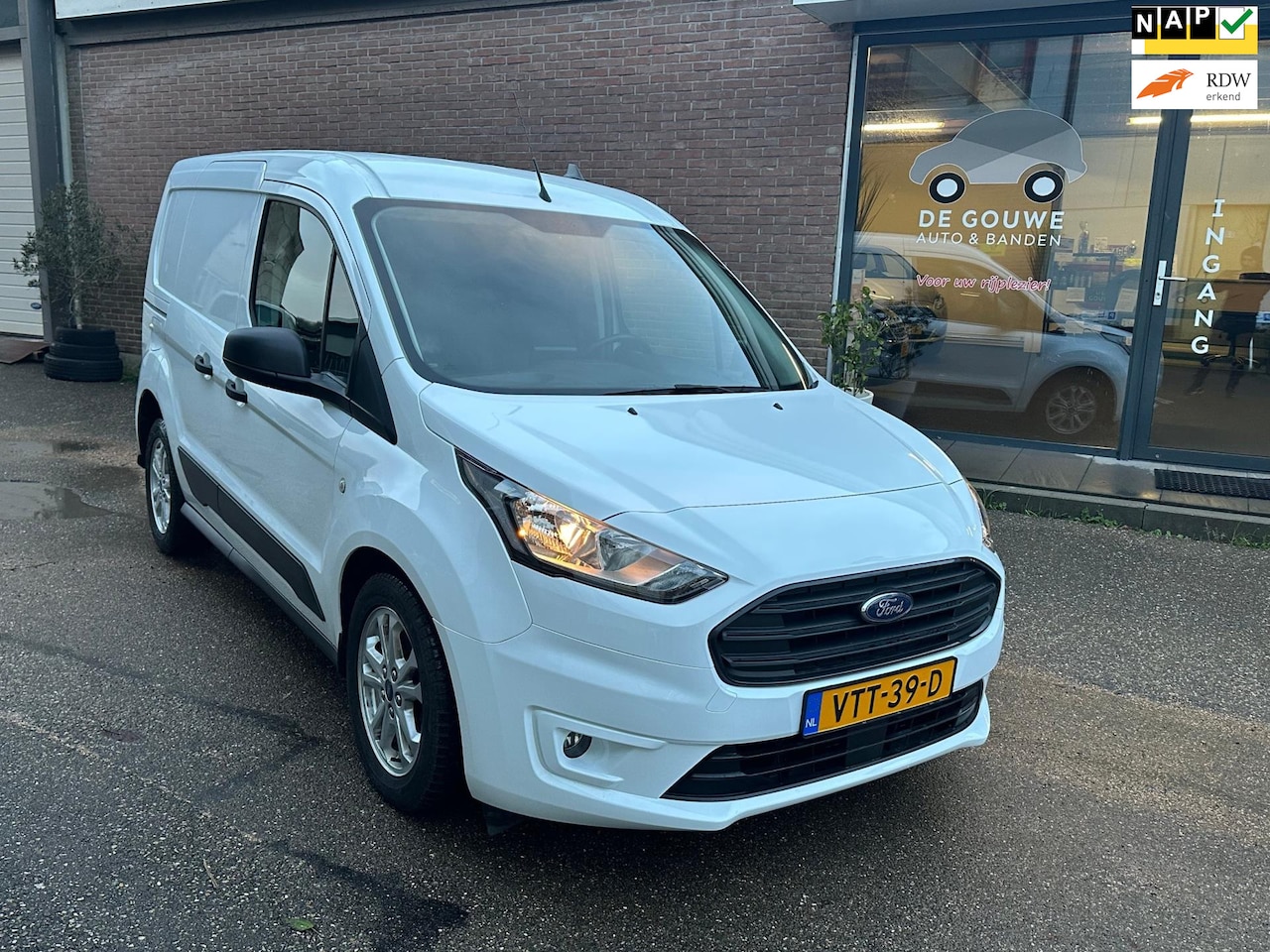 Ford Transit Connect - 1.5 EcoBlue L1 Trend/ Camera/ Schuifdeur/ Navigatie - AutoWereld.nl