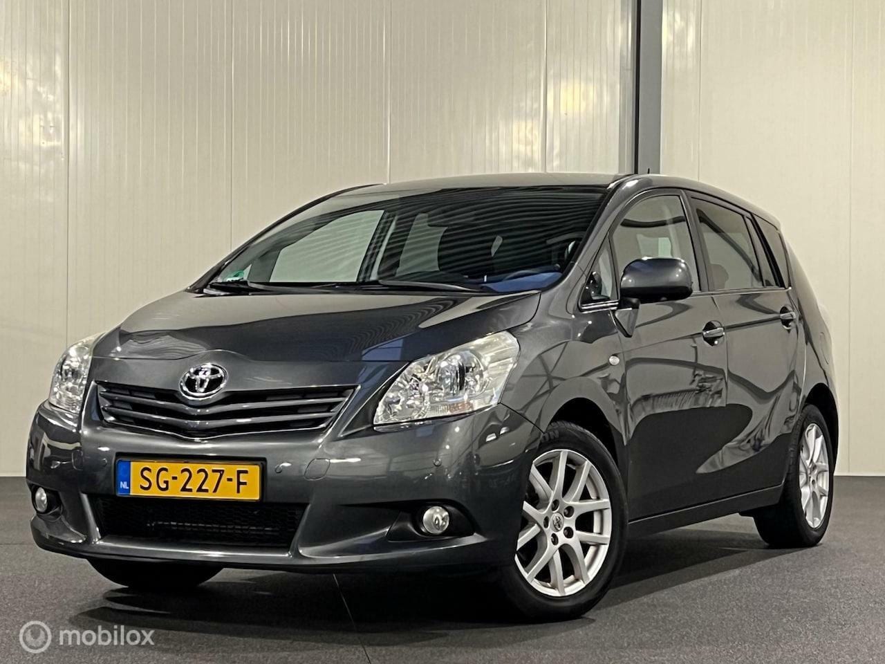 Toyota Verso - 1.6 VVT-i Aspiration 7-persoons [ climate navigatie cruise LM ] - AutoWereld.nl