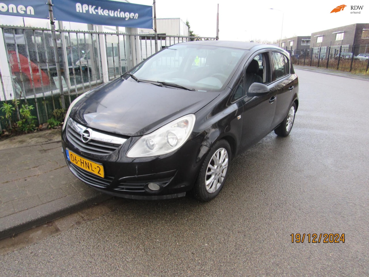 Opel Corsa - 1.4-16V Enjoy 1.4-16V Enjoy - AutoWereld.nl