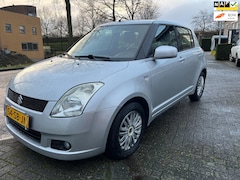 Suzuki Swift - 1.5 Exclusive 5 deurs zeer nette auto