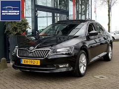 Skoda Superb - 1.4 TSI ACT Ambition Business AUTOMAAT | Panodak | Schuif/kanteldak | Navi | ECC | PDC | L