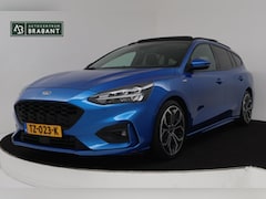 Ford Focus Wagon - 1.5 EcoBoost ST Line Business Automaat (PANORAMADAK, TREKHAAK, CAMERA, PDC, NAVI, NL-AUTO,