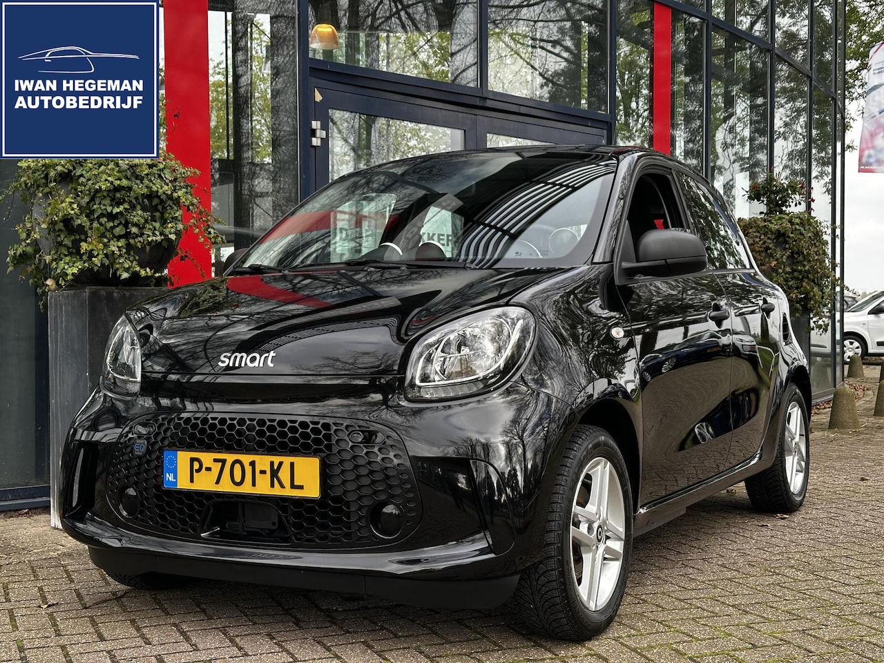 Smart Forfour - EQ Comfort 18 kWh | Climate Control | LM Velgen | Stoelverwarming | Electrische ramen voor - AutoWereld.nl