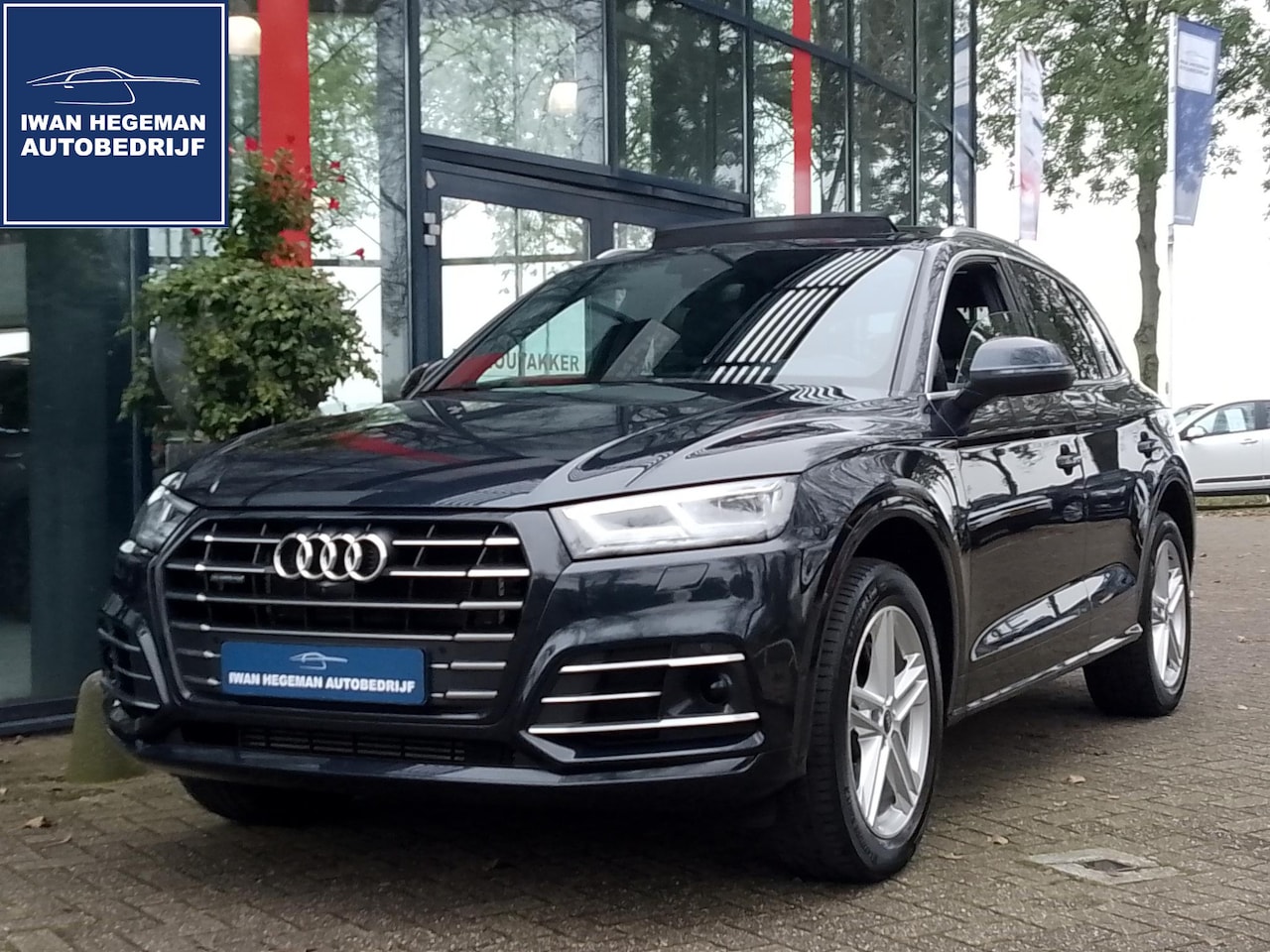 Audi Q5 - 55 TFSI e quattro S-Line | Panodak | Wegkl. Trekhaak | Cruise Control | 19 inch | Virtual - AutoWereld.nl