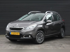 Peugeot 2008 - 1.2 VTi Active Pack Premium | Panoramadak | Trekhaak | Navi |