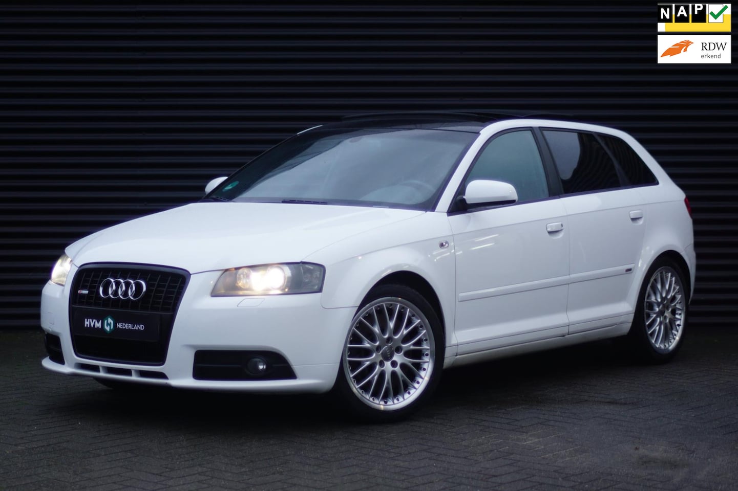 Audi A3 - 3.2 quattro S-line | Pano | Navi | Clima | Cruise | Leder | Bose | - AutoWereld.nl