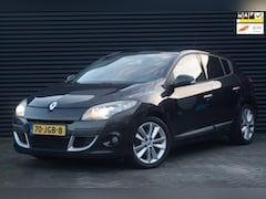 Renault Mégane - 2.0 TCe 180pk Privilège | Xenon | Pano | Stoelverwarming |