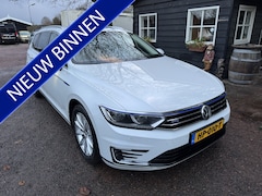 Volkswagen Passat Variant - 1.4 TSI GTE Highline PANO|ACC|MASSAGE