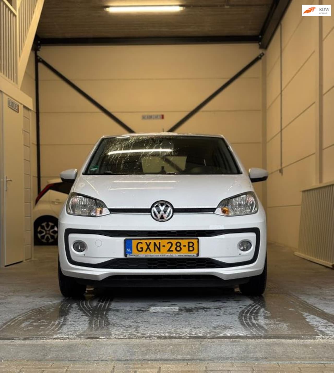 Volkswagen Up! - 1.0 BMT move up! 1.0 BMT move up! - AutoWereld.nl