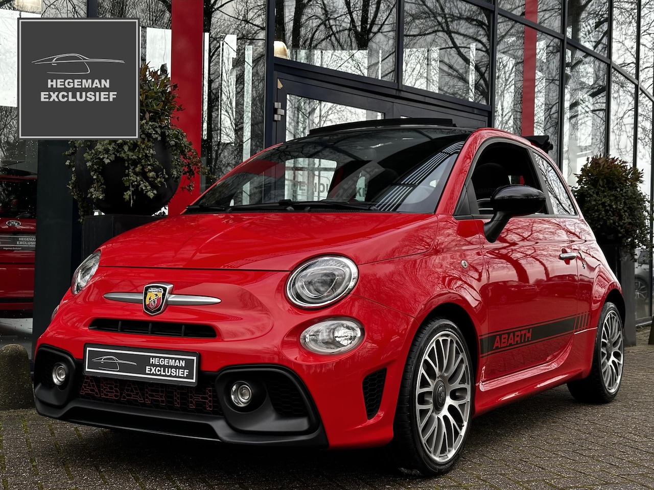 Abarth 595 - 1.4 T-Jet Cabrio 500 C | ECC | PDC | LM Velgen | Electr. ramen + spiegels - AutoWereld.nl