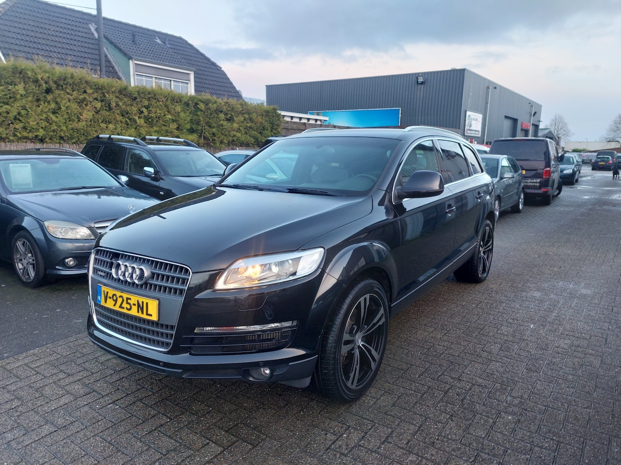 Audi Q7 - AUDI grijs kenteken q7 - AutoWereld.nl