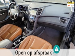 Hyundai i30 - 1.6 GDI i-Magine / CLIMA/CRUISE/LEDERENBEKLEDING / NL PRIJS 5399