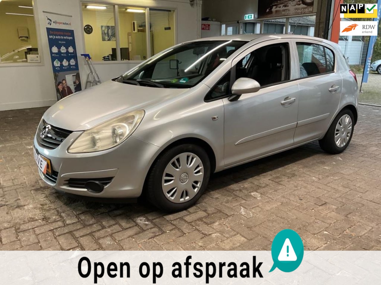 Opel Corsa - 1.2-16V Business / AUTO RIJDT EN SCHAKELT GOED - AutoWereld.nl