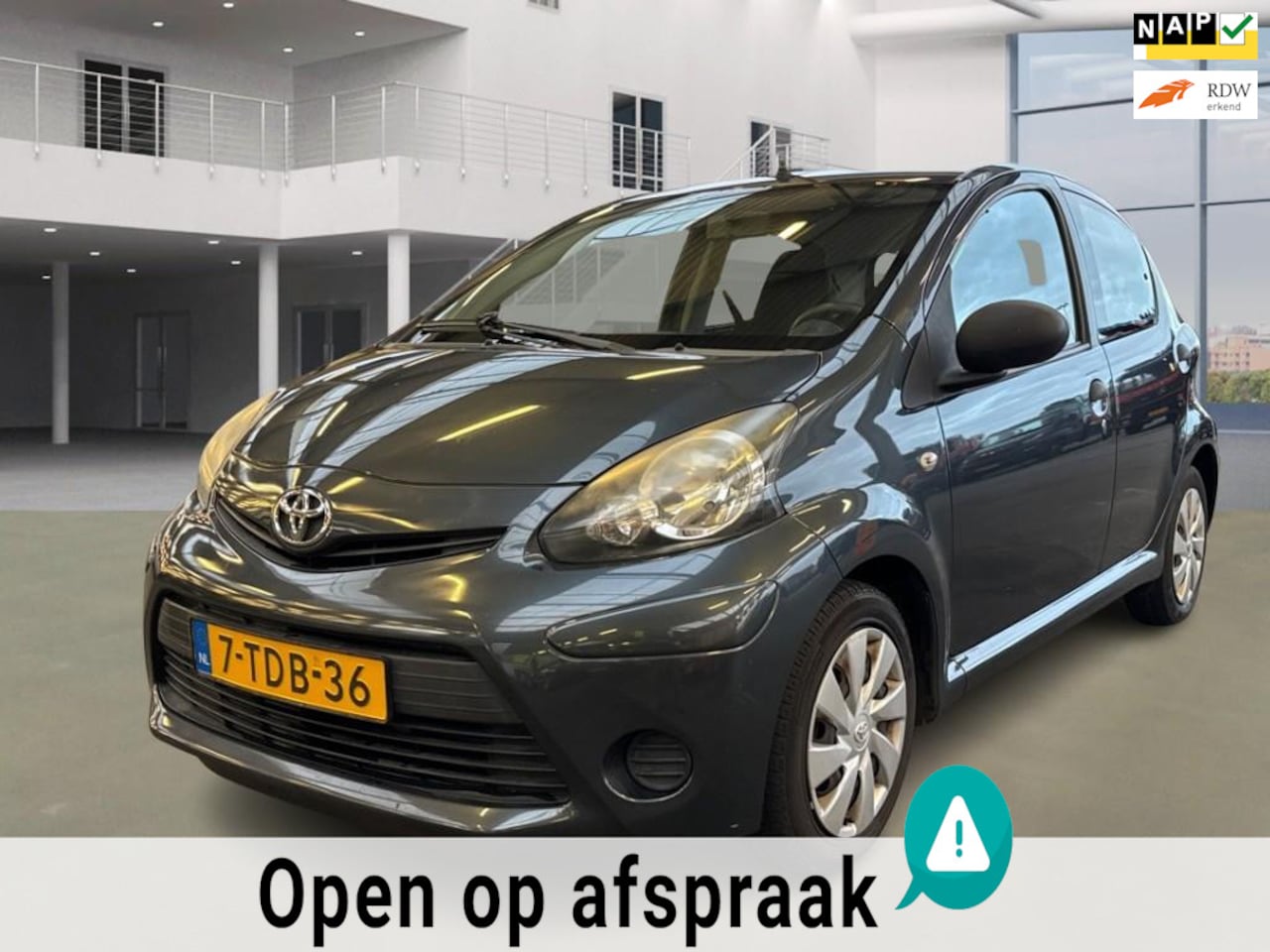 Toyota Aygo - 1.0 VVT-i Now 1.0 VVT-i Now - AutoWereld.nl