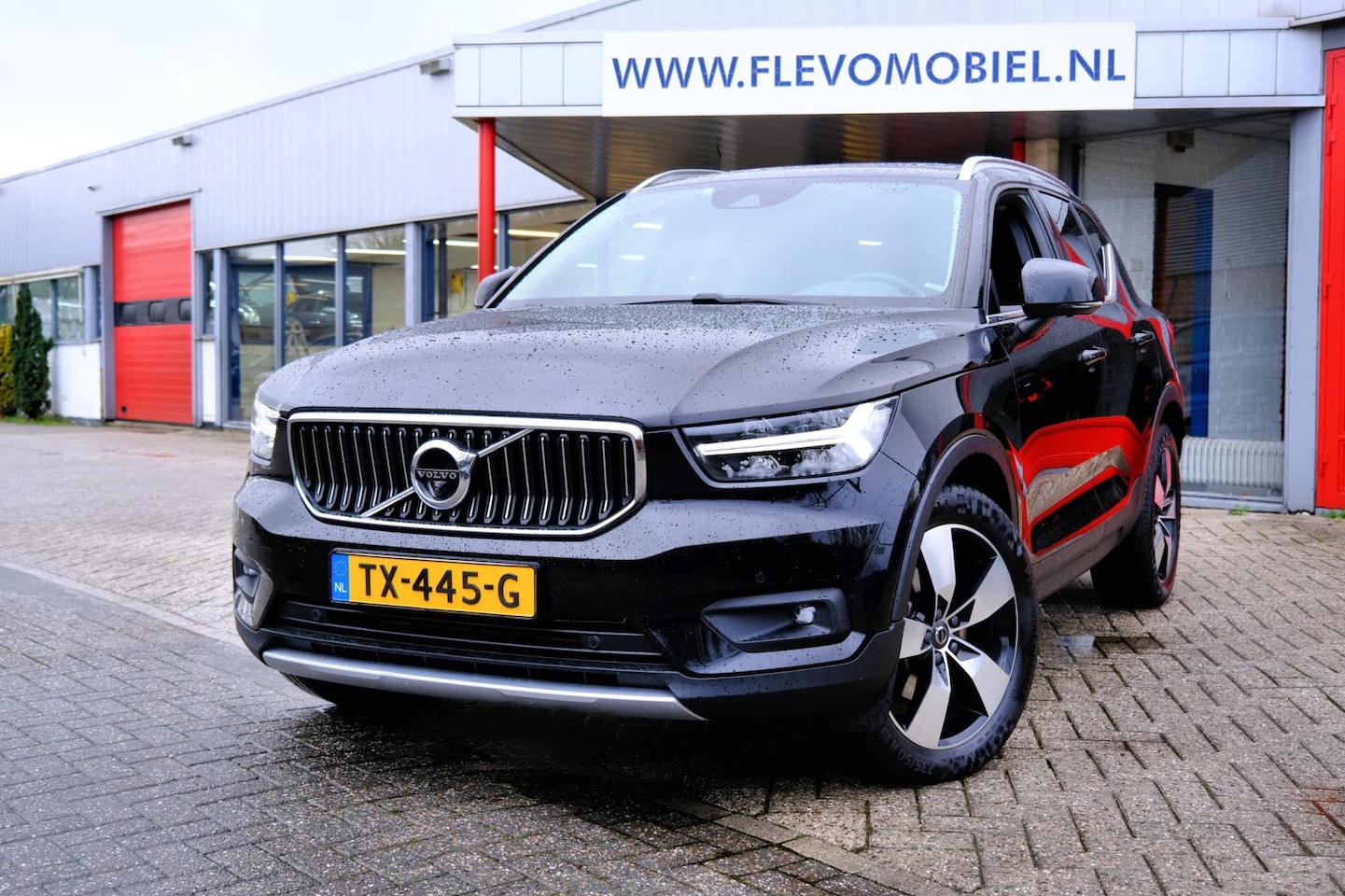 Volvo XC40 - 2.0 T4 190pk Inscription Aut. Pano|1e Eig|Leder|Adapt.Cruise|360Cam|HarmanKardon|Enz! - AutoWereld.nl