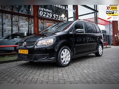 Volkswagen Touran - 1.2 TSI | 7 persoons | Stoelverwarming | Cruise control | Parkeer hulp | Navigatie | Airco