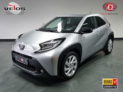 Toyota Aygo X - 1.0 VVT-i MT play