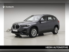 BMW X1 - sDrive18i | Stoelverwarming | Elek. achterklep | Navigatie | Led Koplampen