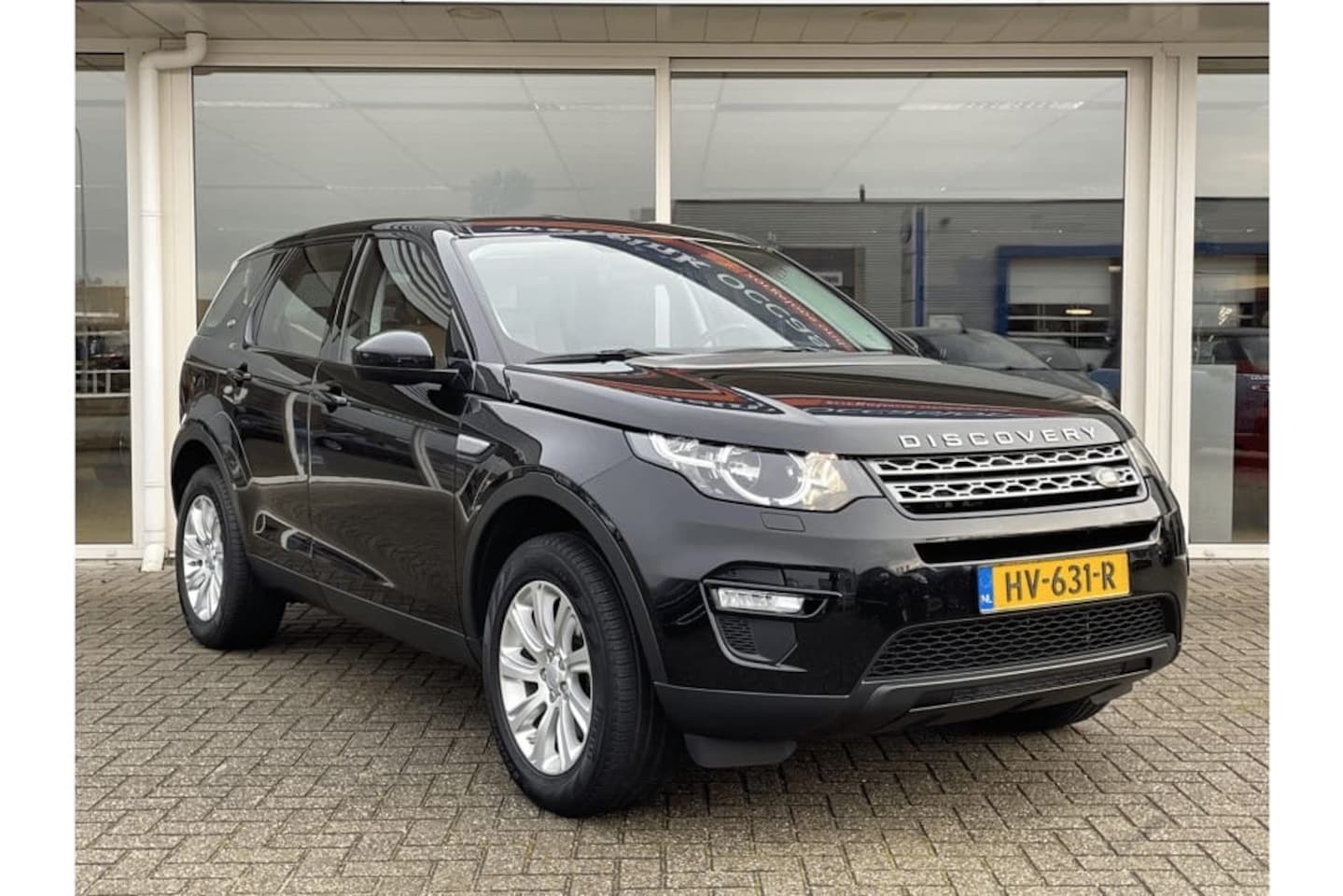 Land Rover Discovery Sport - 2.0 TD4 150pk 4WD AUT SE Trekhaak RIJKLAAR - AutoWereld.nl