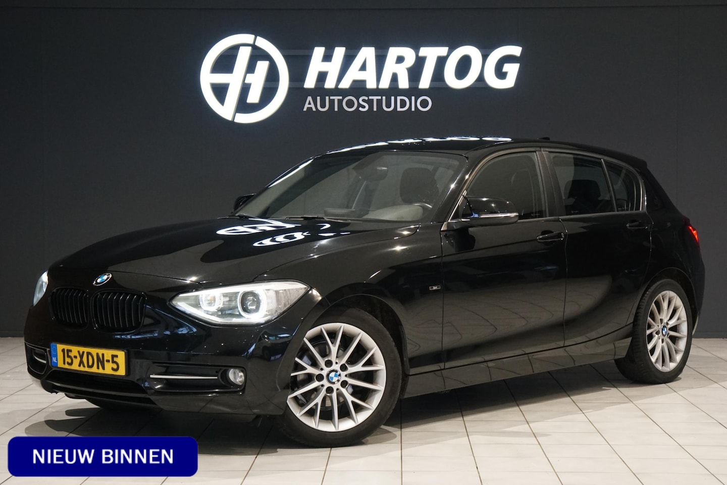 BMW 1-serie - 116i Business+ + SPORTSTOELEN / NAVIGATIE / - AutoWereld.nl