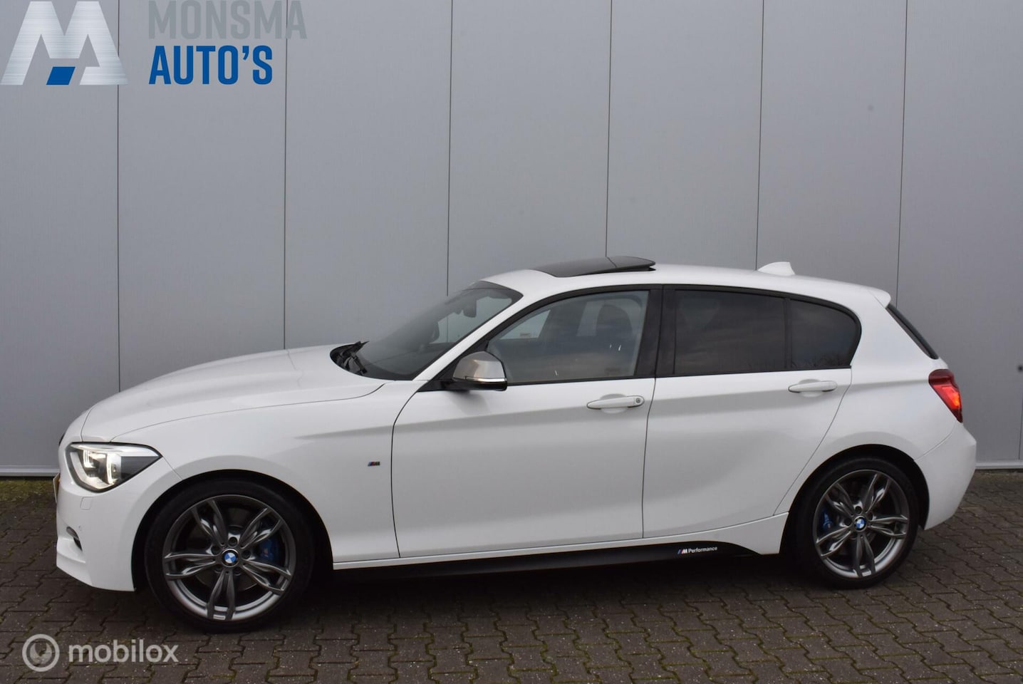 BMW 1-serie - M135i xDrive High Executive M135i xDrive High Executive - AutoWereld.nl