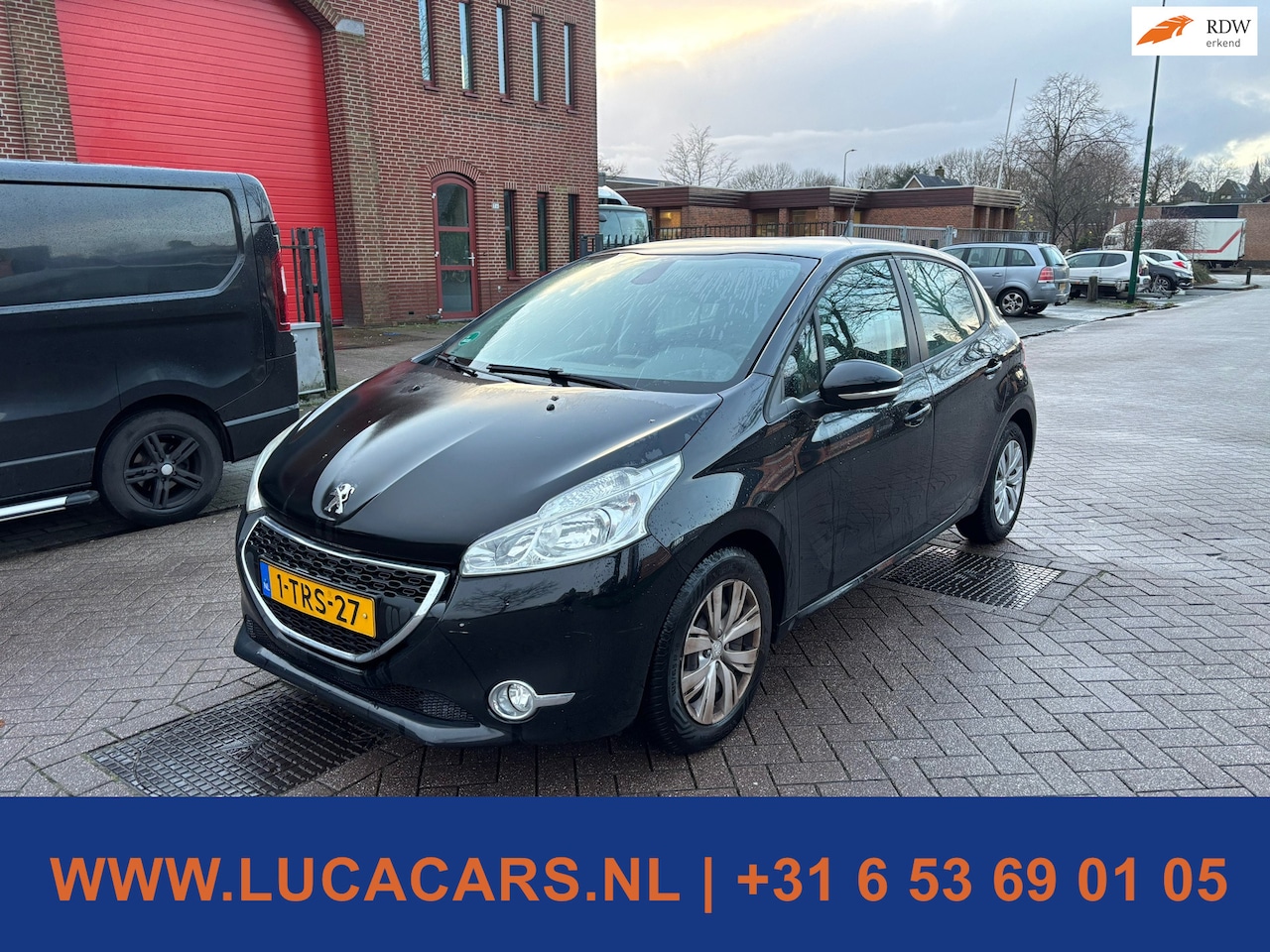 Peugeot 208 - 1.2 VTi Envy EXPORT / HANDEL! - AutoWereld.nl