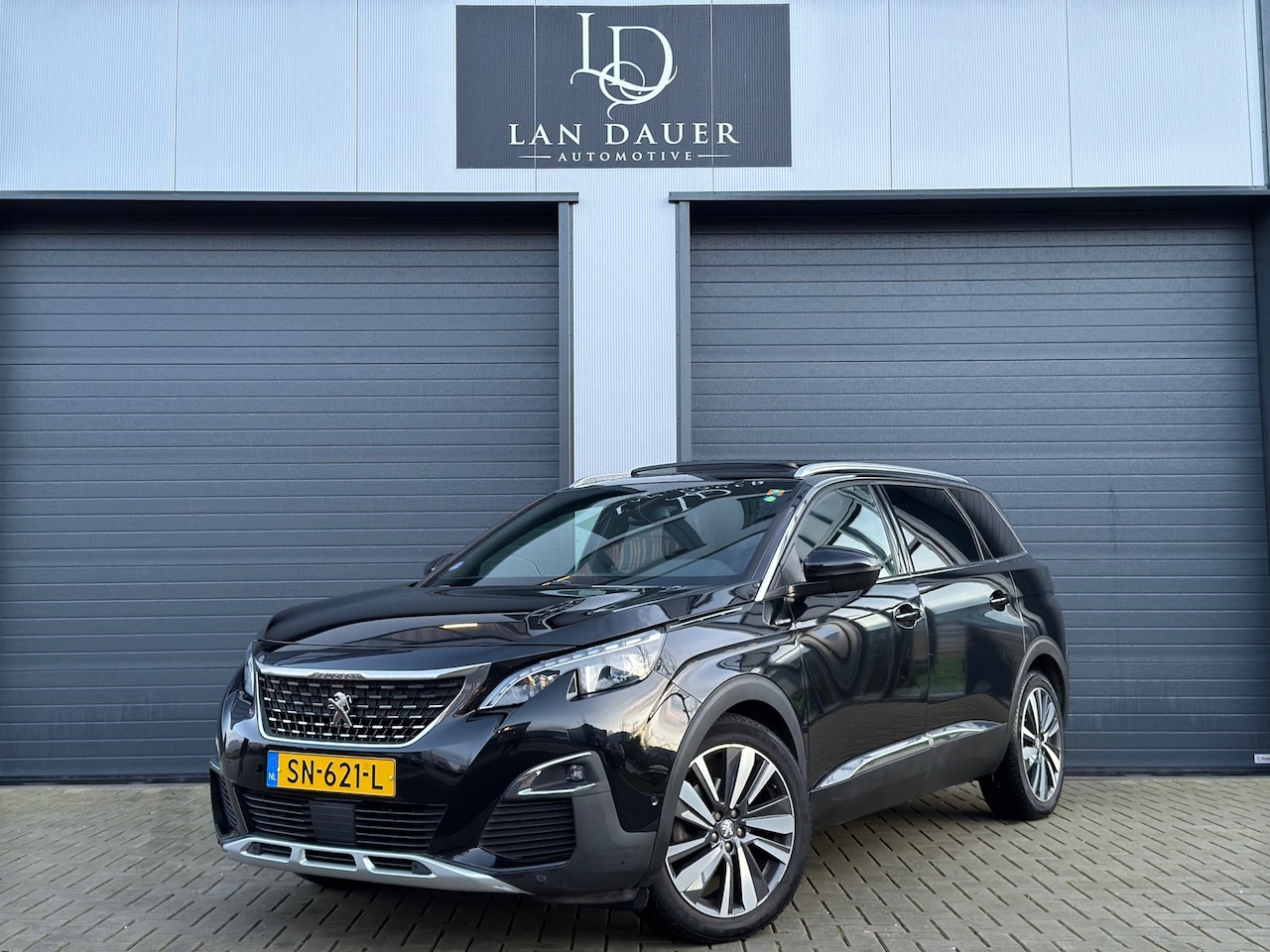 Peugeot 5008 - 1.6 e-THP GT-Line / Stoelmassage / Leder / VOL - AutoWereld.nl