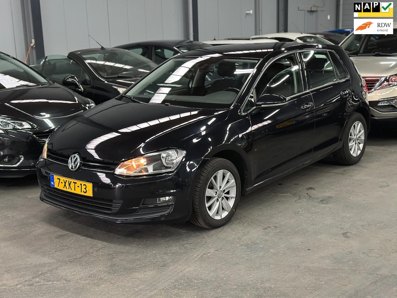 Volkswagen Golf - 1.2 TSI Comfortline Automaat APK NAP - AutoWereld.nl