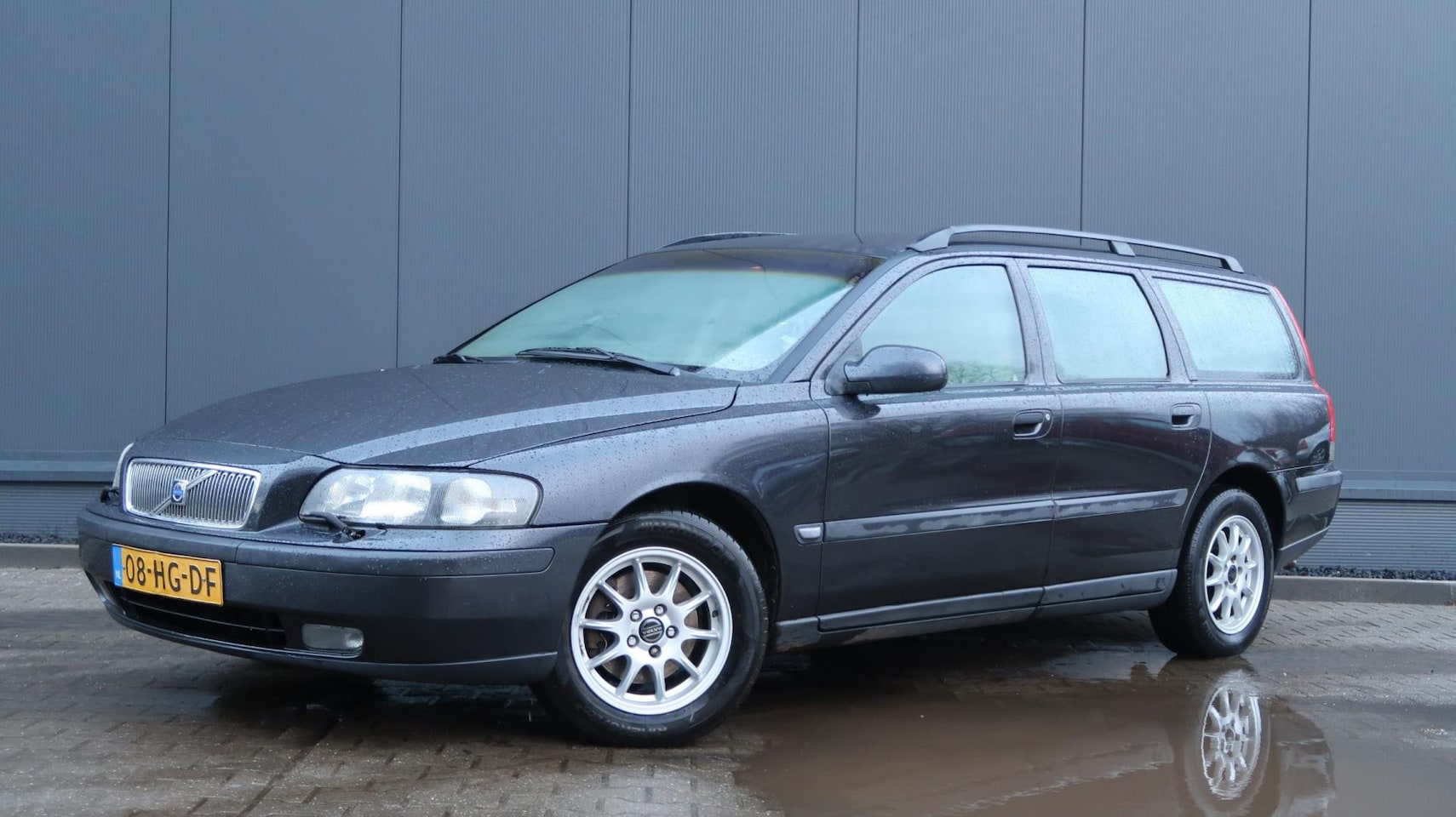 Volvo V70 - 2.4 Comfort Line 2.4 Comfort Line - AutoWereld.nl