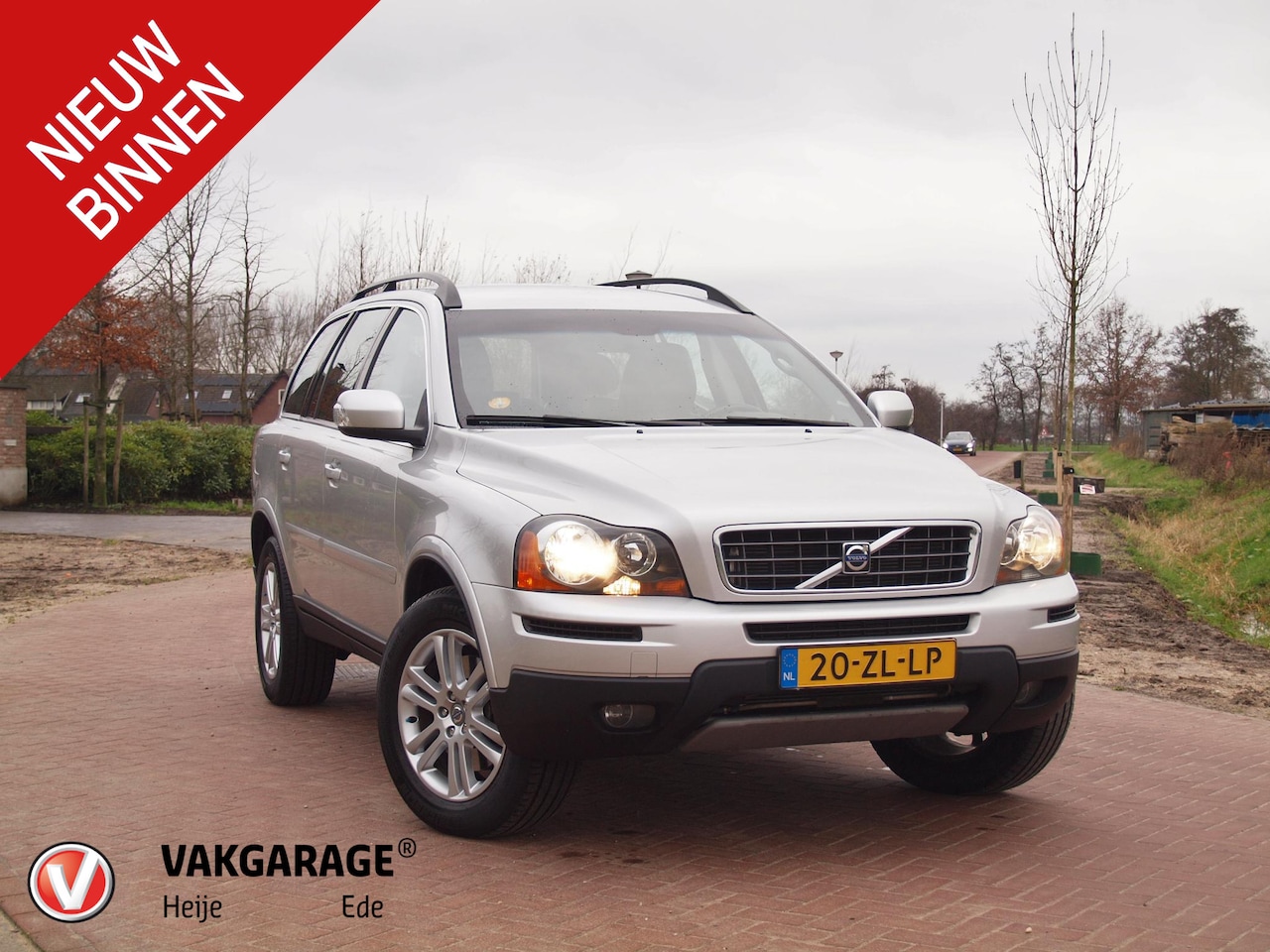 Volvo XC90 - 2.4 D5 Momentum | Dealeronderhouden | Cruise Control | Automaat | 7 Persoons | Leer | - AutoWereld.nl