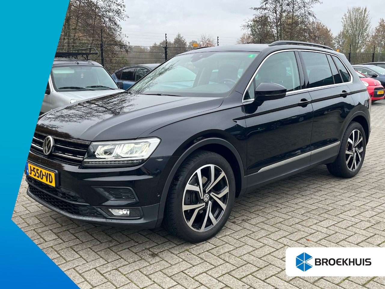 Volkswagen Tiguan - 1.5 TSI 150 pk ACT Comfortline | Achteruitrijcamera | Cruise control adaptief | Navigatie - AutoWereld.nl