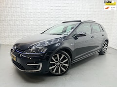 Volkswagen Golf - 1.4 TSI GTE PANO CAMERA SFEER KEYLESS ACC