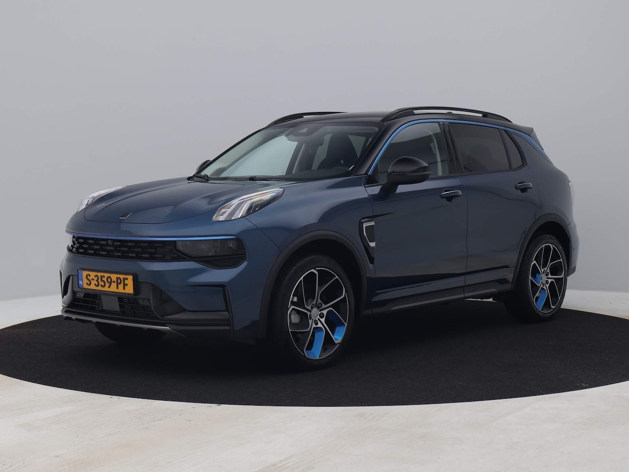 Lynk & Co 01 - 1.5 Plug-in Hybrid | 360° | NLD AUTO - AutoWereld.nl