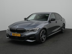 BMW 3-serie - 330I HIGH EXECUTIVE M-SPORT